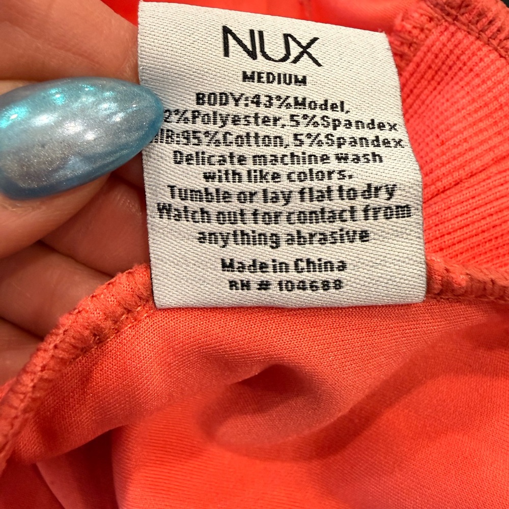 NUX Coral Hooded Crop Top & Drawstring Track Pants Set - Picture 6 of 16